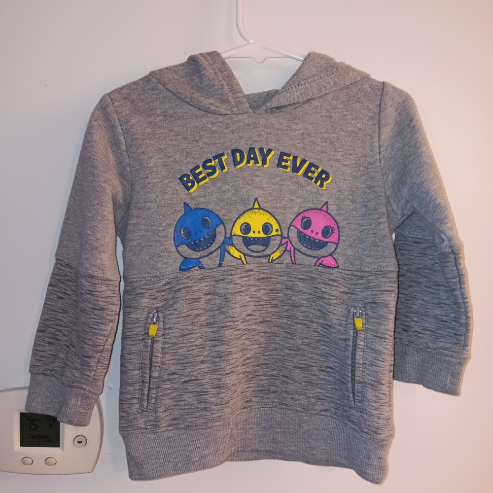 Cute 2T Kids Baby Shark Gray Hoodie